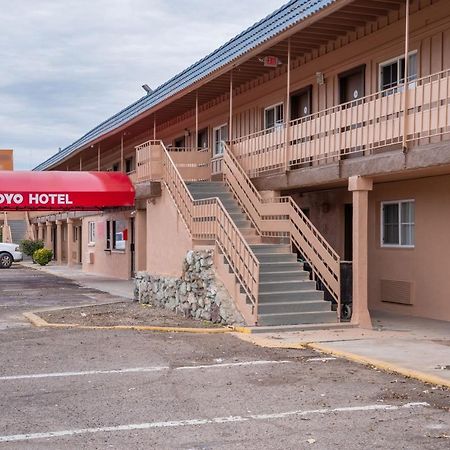 Oyo Hotel Globe / Miami Az - Highway 60 Ngoại thất bức ảnh