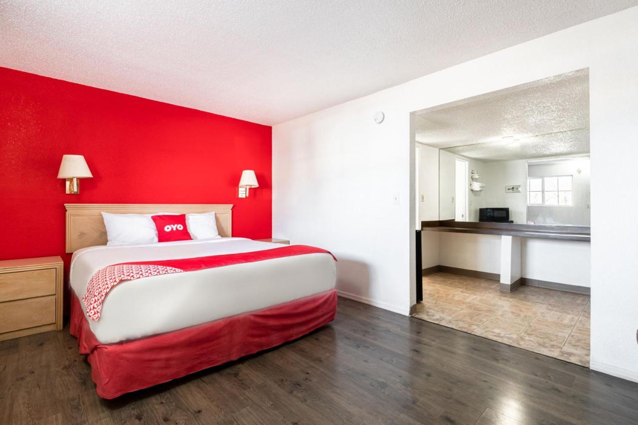 Oyo Hotel Globe / Miami Az - Highway 60 Ngoại thất bức ảnh